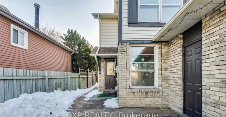 1266 Northmount Street, Oshawa, ON, L1G 7M8