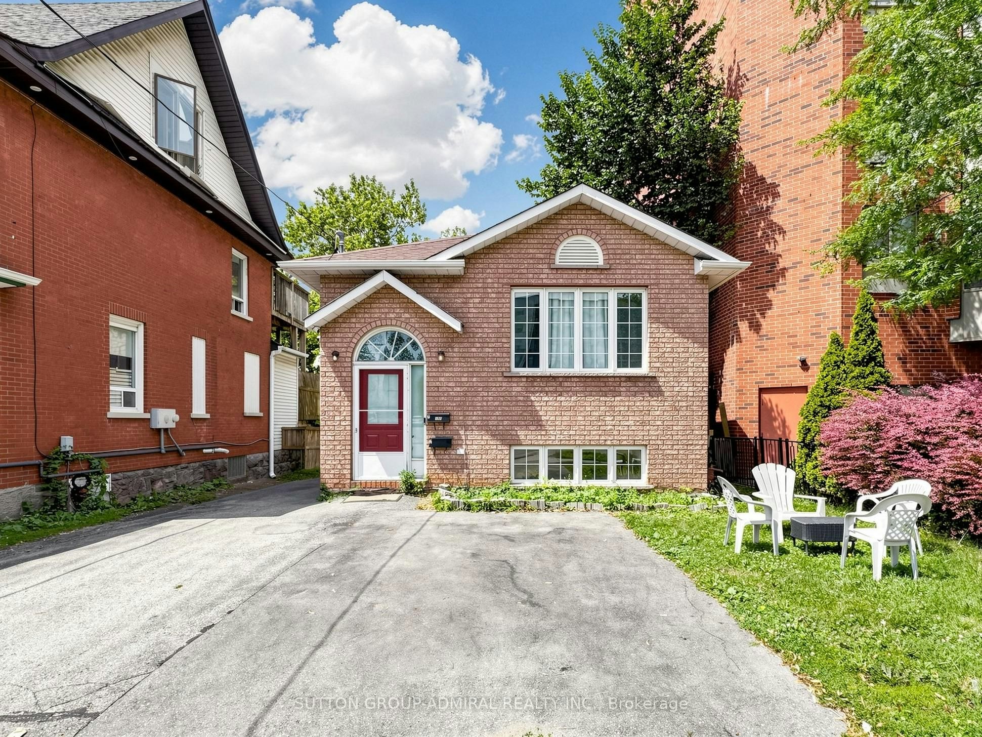 150 Centre Street S, Oshawa, ON, L1H 4A4