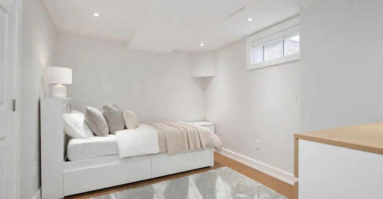 Unit Lower-225 Highland Avenue E, Oshawa, ON, L1H 6A7 - 6
