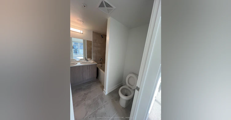9-300 Railway Engine House Way, Whitby, ON, L1N 0P7 - 11