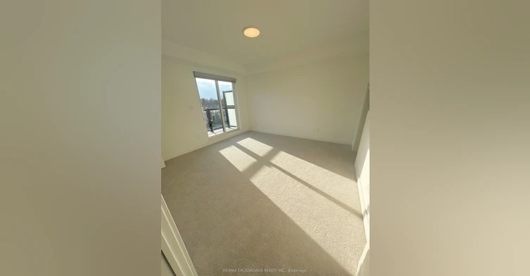 9-300 Railway Engine House Way, Whitby, ON, L1N 0P7 - 9