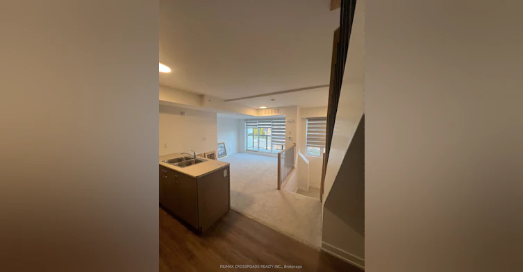 9-300 Railway Engine House Way, Whitby, ON, L1N 0P7 - 3