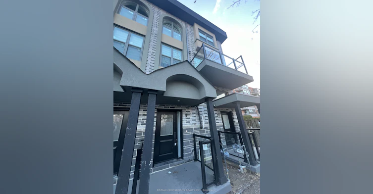 9-300 Railway Engine House Way, Whitby, ON, L1N 0P7 - 2