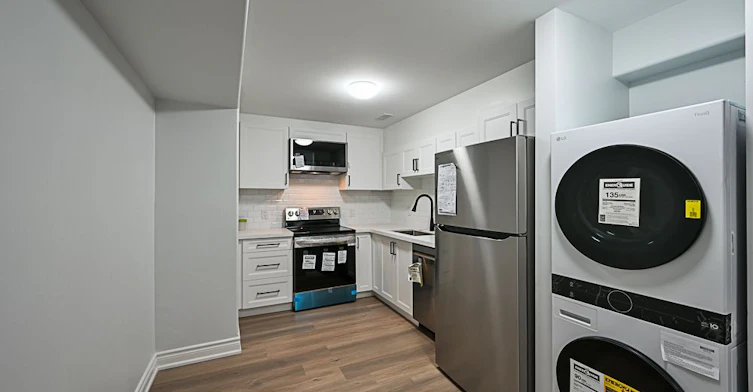 BSMT-3 Searell Avenue, Ajax, ON, L1T 4Z4 - 4