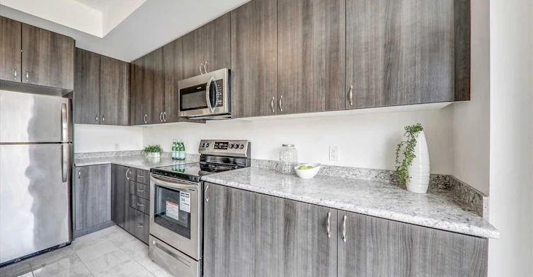 2718 William Jackson Drive, Pickering, ON, L1X 0E6 - 13