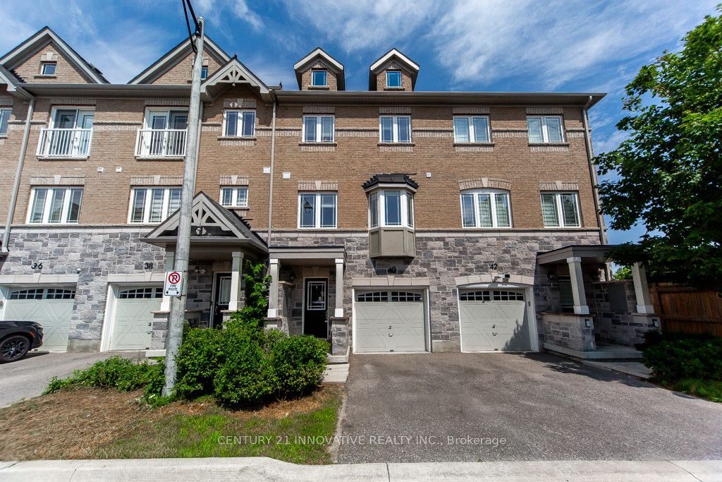 40 Waterstone Way, Whitby, ON, L1N 4S3
