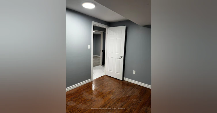 44 Romulus Basement Apartment Drive, Toronto, ON, M1K 4C2 - 13