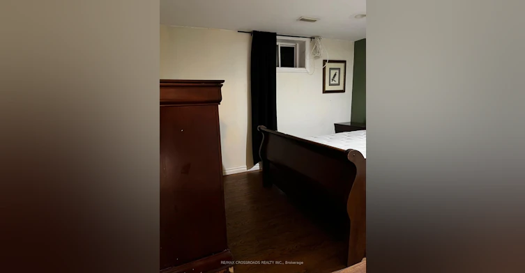 44 Romulus Basement Apartment Drive, Toronto, ON, M1K 4C2 - 36