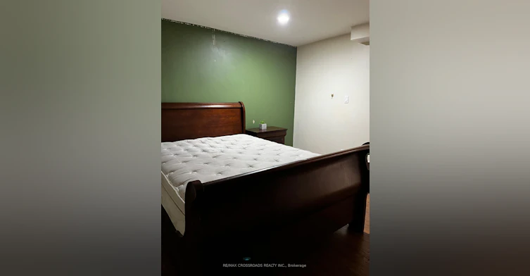 44 Romulus Basement Apartment Drive, Toronto, ON, M1K 4C2 - 38