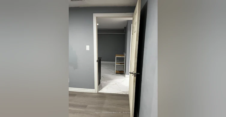 44 Romulus Basement Apartment Drive, Toronto, ON, M1K 4C2 - 7