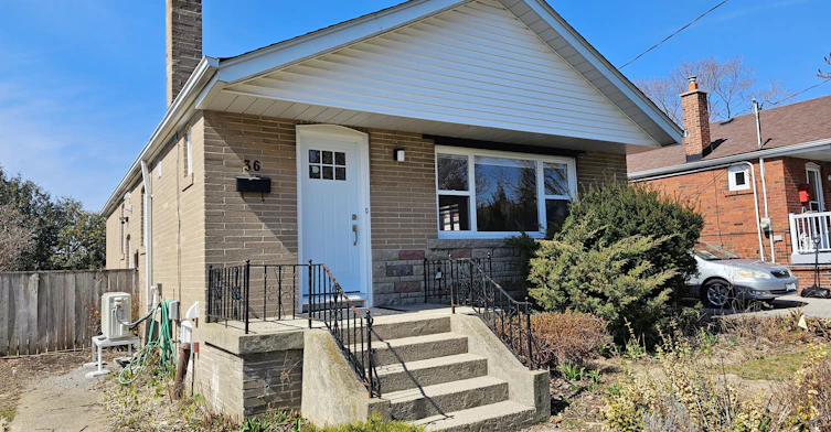 Basemen-36 Corinne Crescent, Toronto, ON, M1K 2Y9