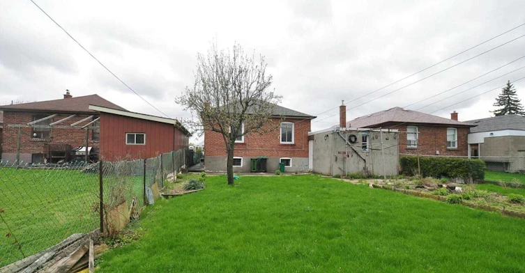 Bsmt-17 Crosland Drive, Toronto, ON, M1R 4M6 - 17