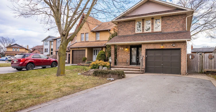 Basement-39 Longfellow Court, Whitby, ON, L1N 6V7