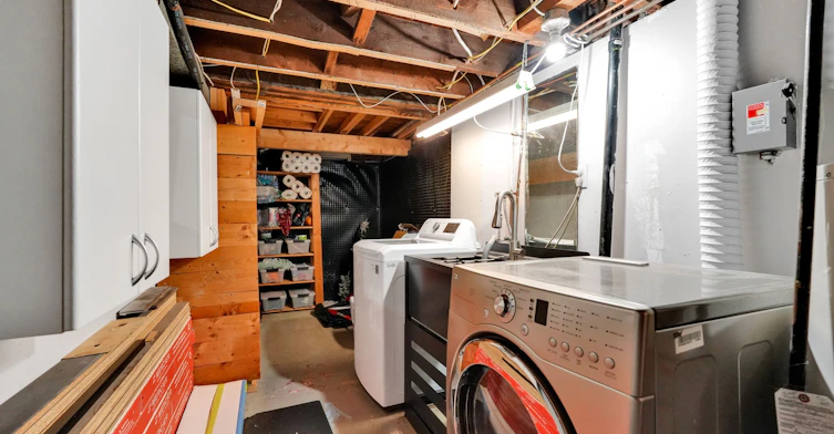 62 Golfview Avenue, Toronto, ON, M4E 2K2 - 36
