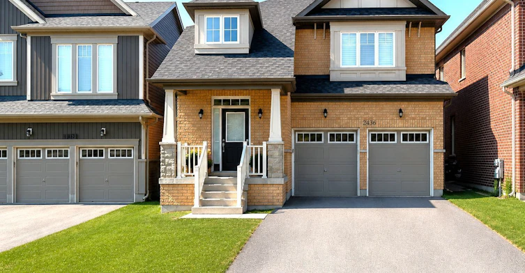 2436 New Providence Street, Oshawa, ON, L1L 0G2