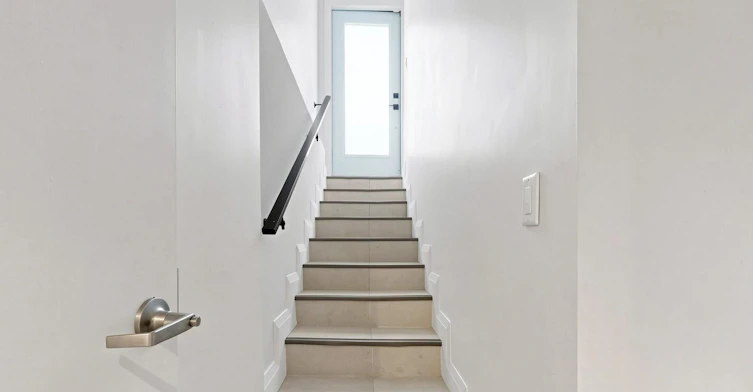 Basement Room 1-2205 Victoria Park Avenue, Toronto, ON, M1R 1V8 - 3
