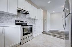 Upper-129 Ontario Street, Clarington, ON, L1C 2T5 - 7