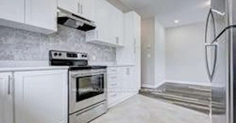 Upper-129 Ontario Street, Clarington, ON, L1C 2T5 - 7