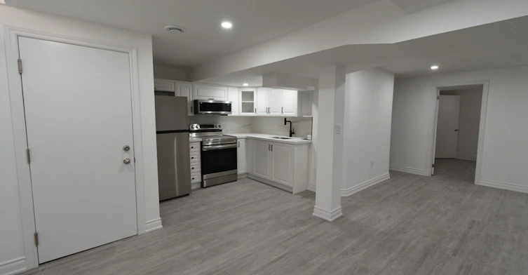 45 Lofthouse Drive, Whitby, ON, L1R 1W5 - 2