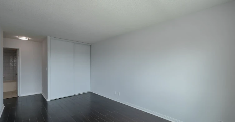 1008-8 Lee Centre Drive, Toronto, ON, M1H 3H8 - 15