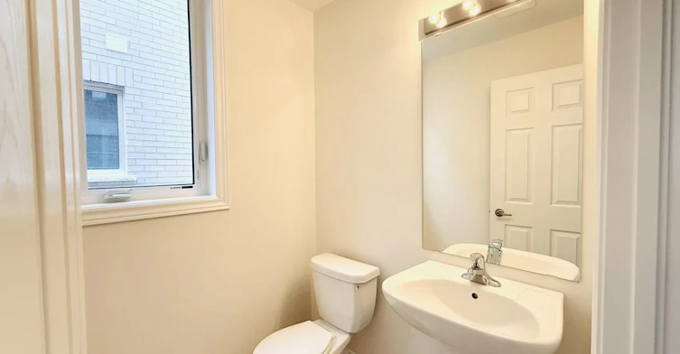 925 Crowsnest Hollow, Pickering, ON, L1X 0P4 - 18