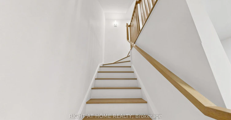 TH 2-1459 O'connor Drive, Toronto, ON, M4B 2V5 - 17