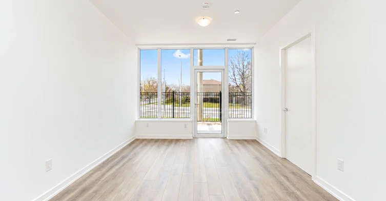 101-7439 Kingston Road, Toronto, ON, M1B 0G1 - 11