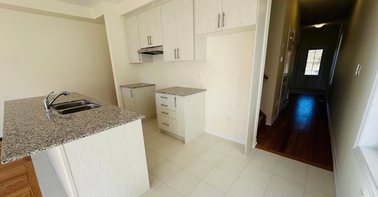 673 Ribstone Court, Oshawa, ON, L1K 3G7 - 3