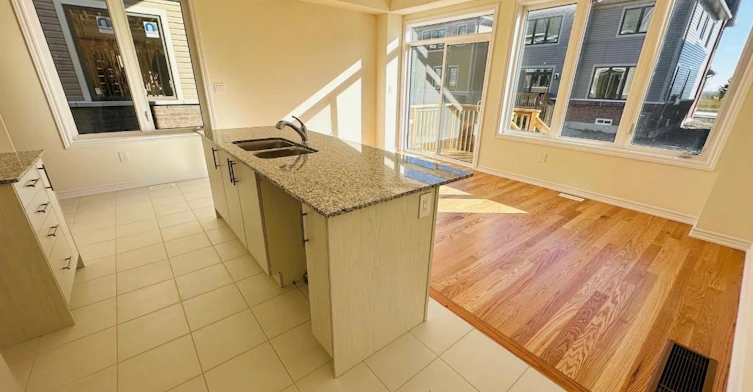 673 Ribstone Court, Oshawa, ON, L1K 3G7 - 2