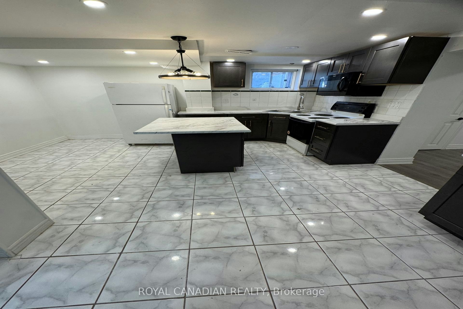 BSMT-312 Coronation Drive, Toronto, ON, M1E 2J8 - 10