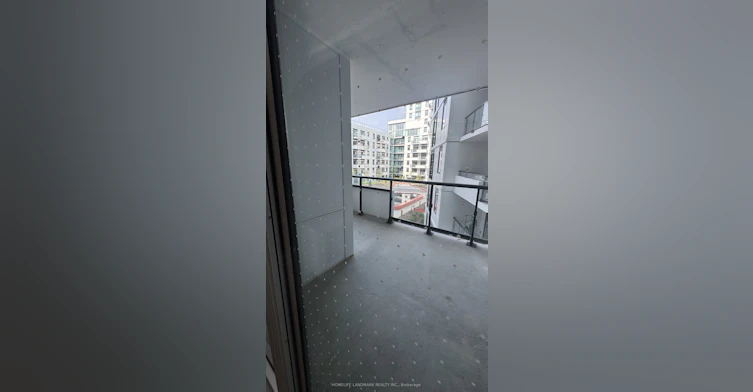 1050 Eastern Ave Avenue, Toronto, ON, M4L 0B7 - 22