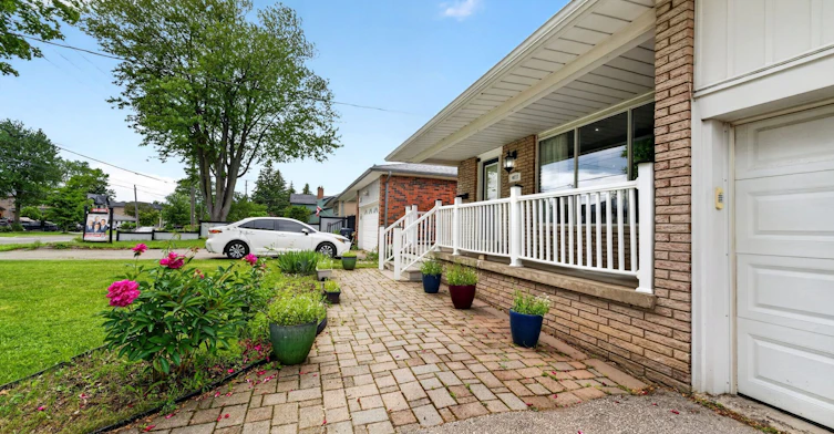 4012 Ellesmere Road, Toronto, ON, M1C 1J2 - 2