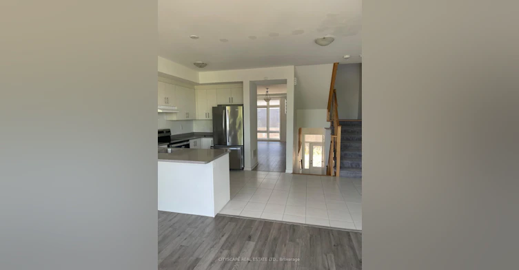 801 Heathrow Path N, Oshawa, ON, L1H 7K5 - 13