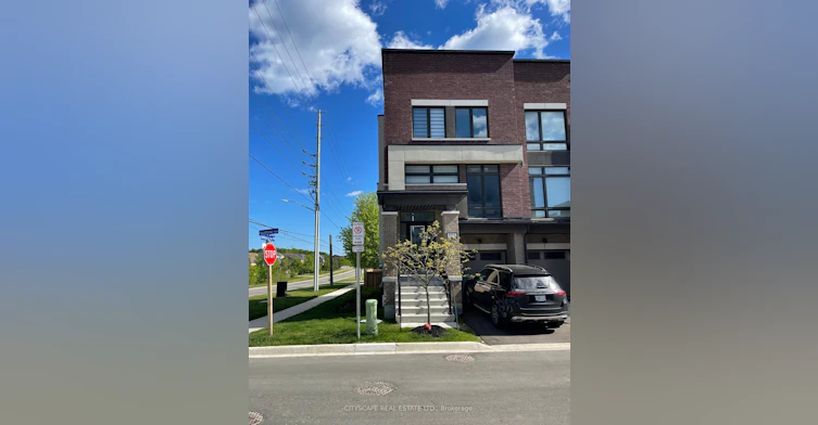 801 Heathrow Path N, Oshawa, ON, L1H 7K5