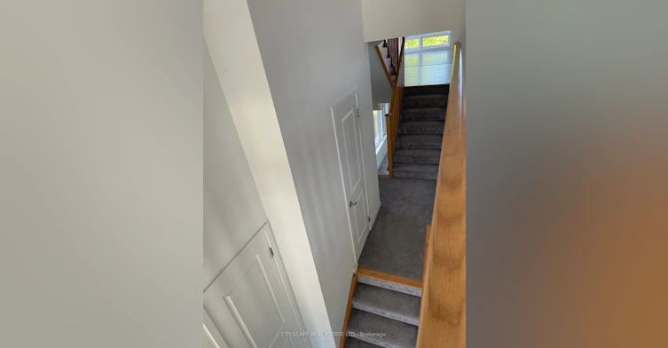 801 Heathrow Path N, Oshawa, ON, L1H 7K5 - 18