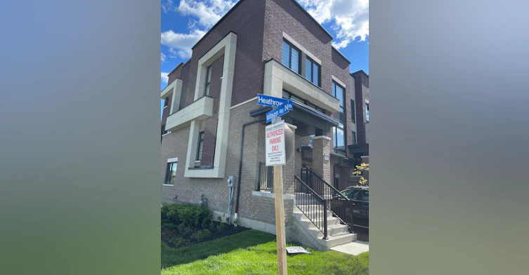 801 Heathrow Path N, Oshawa, ON, L1H 7K5 - 4