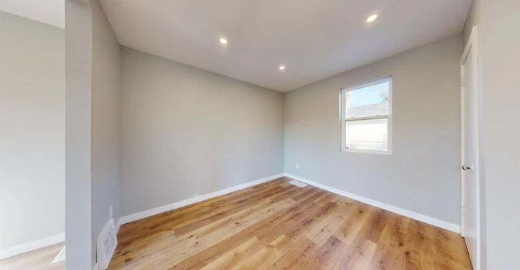 77 Glenburn Avenue, Toronto, ON, M4B 2X7 - 7