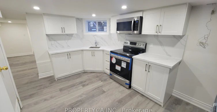 625 Rhodes Avenue, Toronto, ON, M4J 4X5
