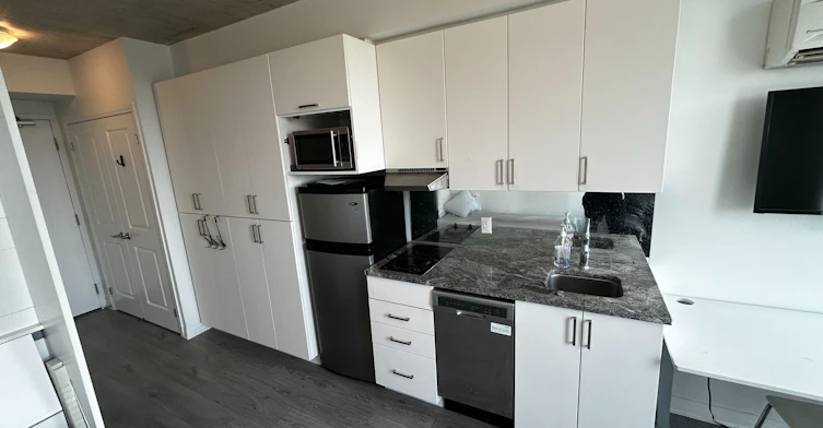 210-1900 Simcoe Street, Oshawa, ON, L1G 4Y3 - 5