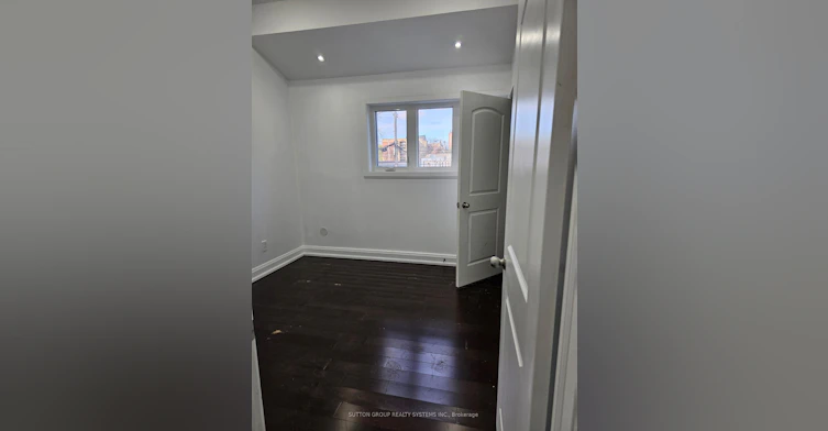 2-924 Danforth Avenue, Toronto, ON, M4J 1L9 - 11