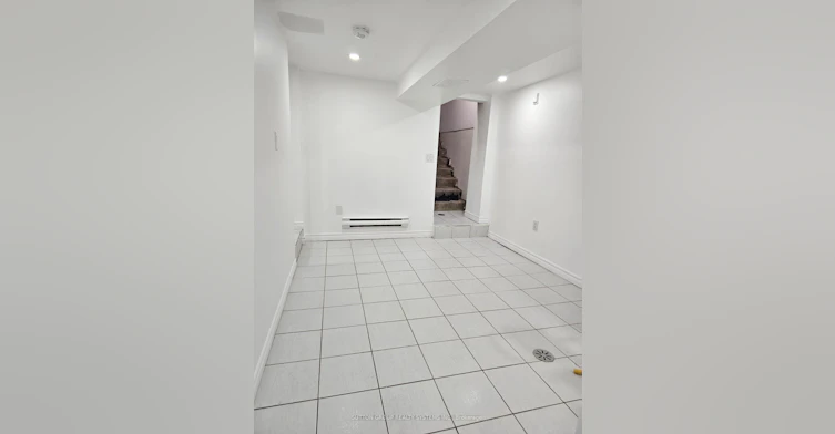 137B Chatham Avenue, Toronto, ON, M4J 1K8 - 14