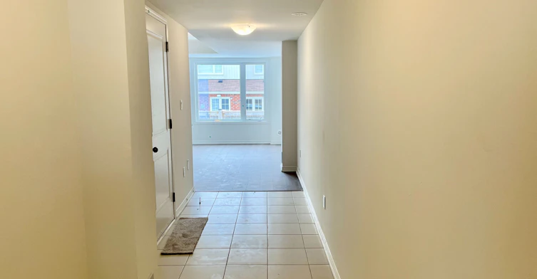 1420 Coral Springs Path, Oshawa, ON, L1H 7K5 - 5