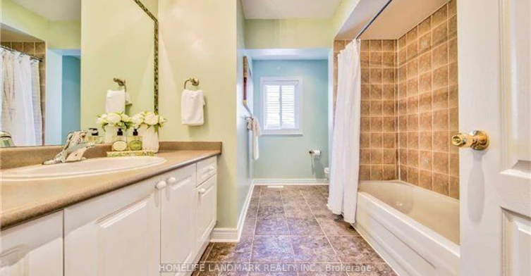 135 Rushworth Drive, Ajax, ON, L1Z 2A3 - 16