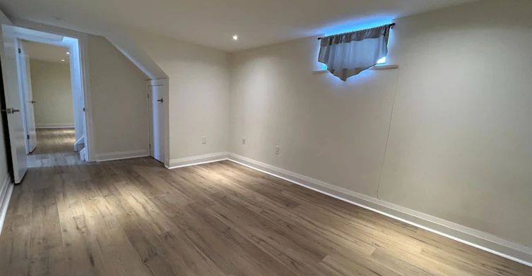 Bsmt-6 Merryfield Drive, Toronto, ON, M1P 1J1 - 8