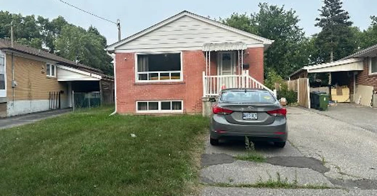 BSMT-7 Gilroy Drive, Toronto, ON, M1P 1Z8