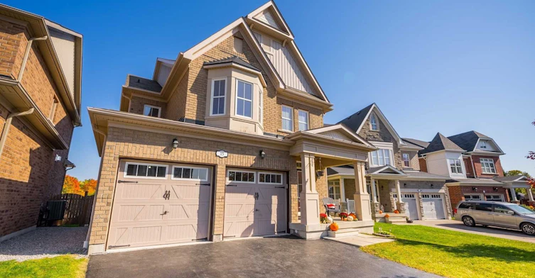 15 Burning Springs Place, Whitby, ON, L1M 0H1 - 3