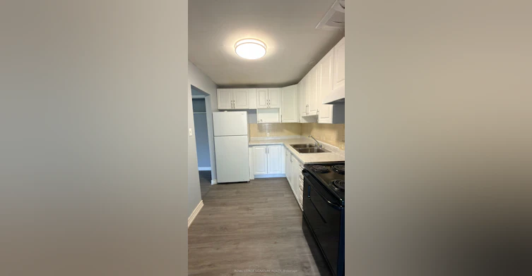 5-92 Wolfe Street, Oshawa, ON, L1H 3T6 - 3