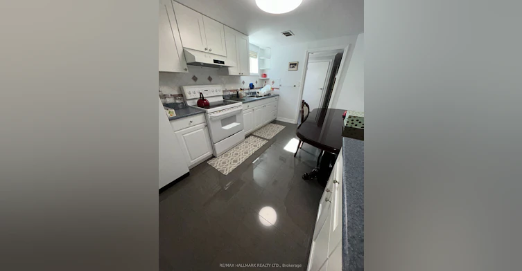 110 Trinnell Boulevard, Toronto, ON, M1L 1S7 - 6