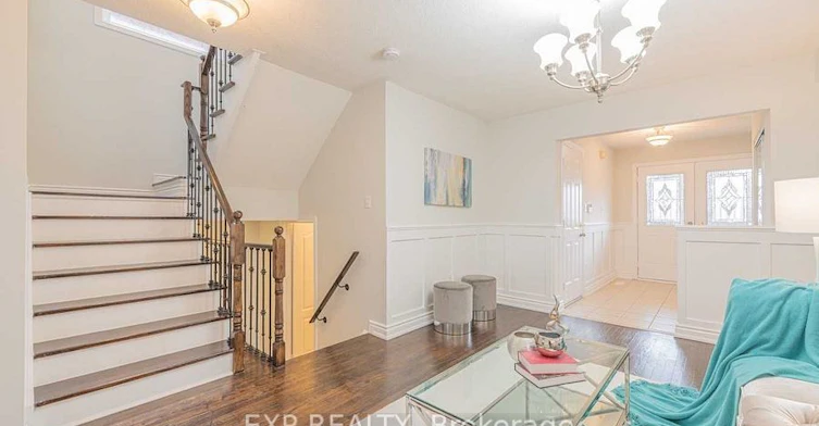 8 Rampart Crescent, Whitby, ON, L1P 1T5 - 10