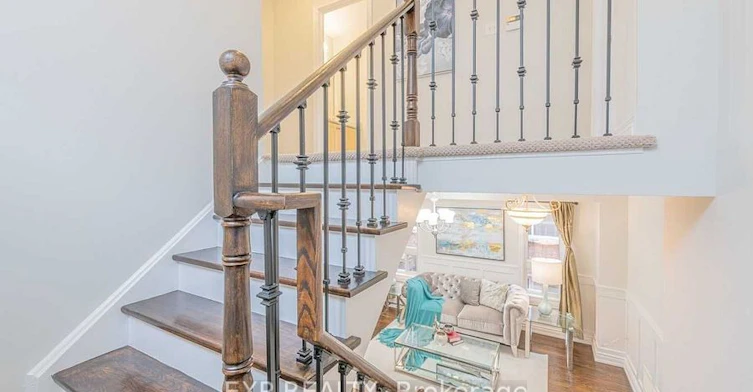 8 Rampart Crescent, Whitby, ON, L1P 1T5 - 11
